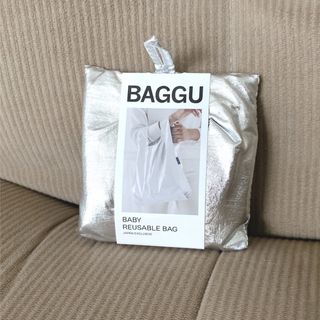 バグゥ(BAGGU)のBAGGU メタリックシルバー(エコバッグ)