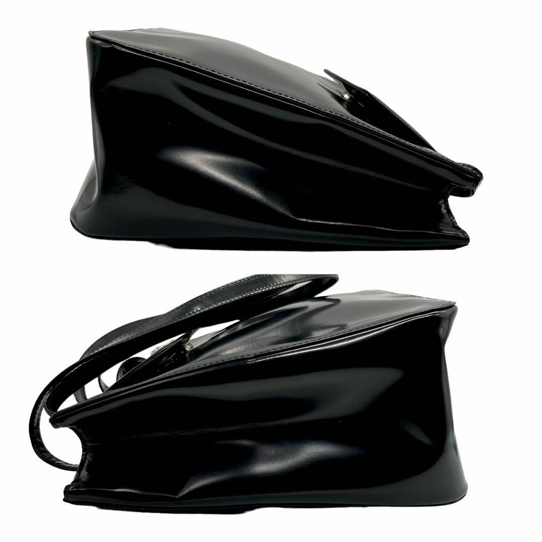 Gianni Versace(ジャンニヴェルサーチ)の美品　Gianni Versace ヴェルサーチ　トートバッグ　ワンショルダー レディースのバッグ(トートバッグ)の商品写真