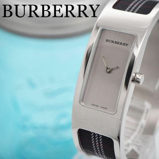 バーバリー(BURBERRY)の537【美品OH済】BURBERRY バーバリー時計　レディース腕時計　箱付き(腕時計)