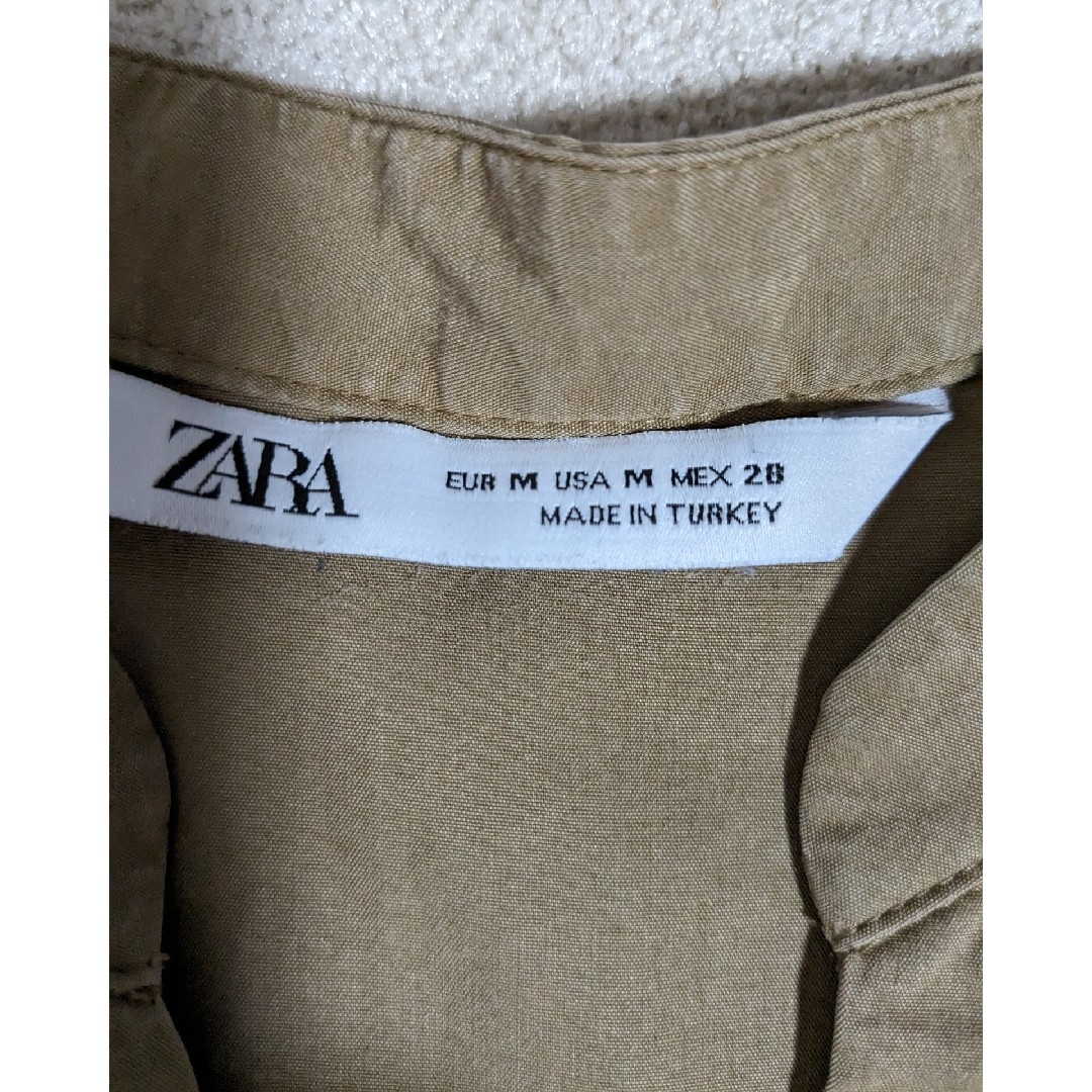 ZARA(ザラ)のZARAシャツ（半袖） レディースのトップス(シャツ/ブラウス(半袖/袖なし))の商品写真