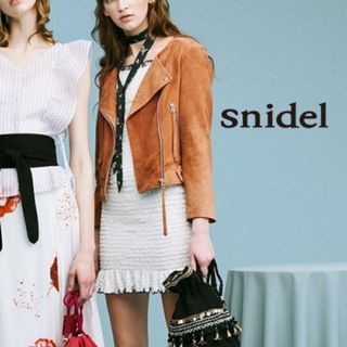 スナイデル(SNIDEL)のsnidel オレンジライダースジャケット(ライダースジャケット)