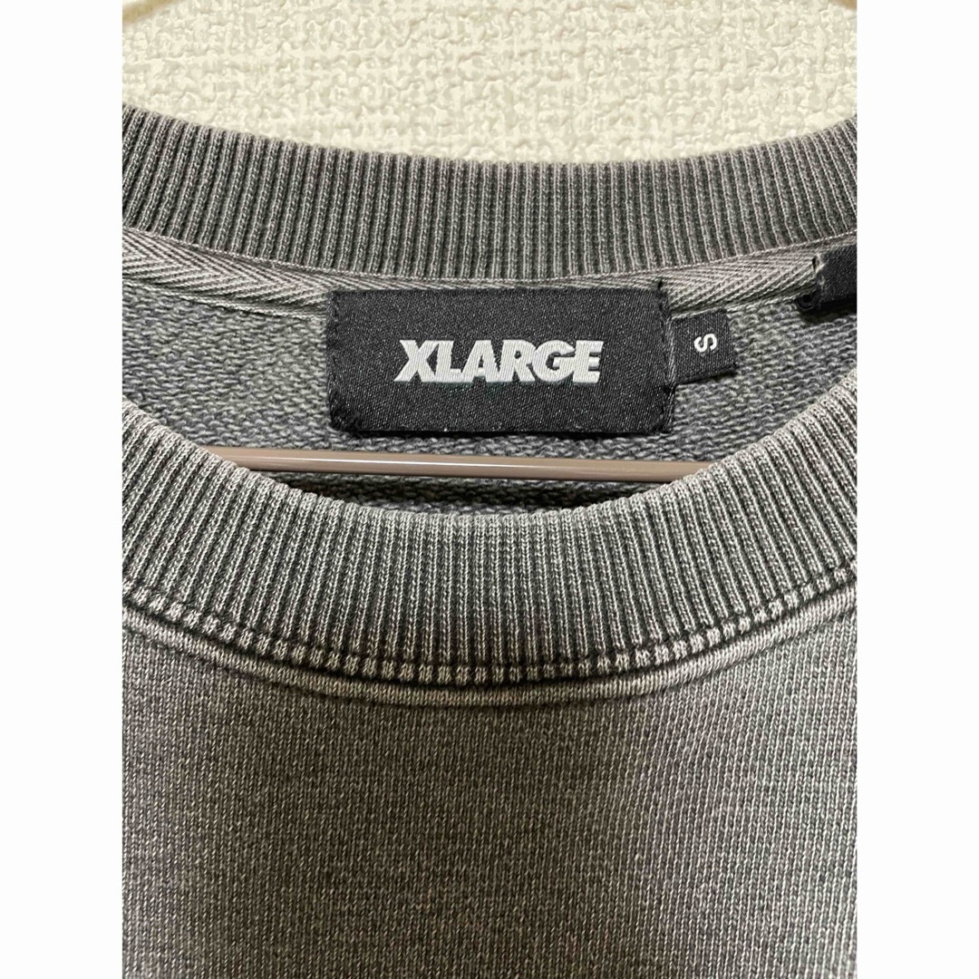 XLARGE(エクストララージ)のX-LARGE  ウォッシュ加工トレーナー　メンズ　S メンズのトップス(スウェット)の商品写真