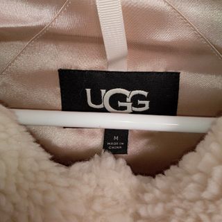 UGG モコモコジャケット レディースMサイズ 一度のみ着用 美品 送料無料