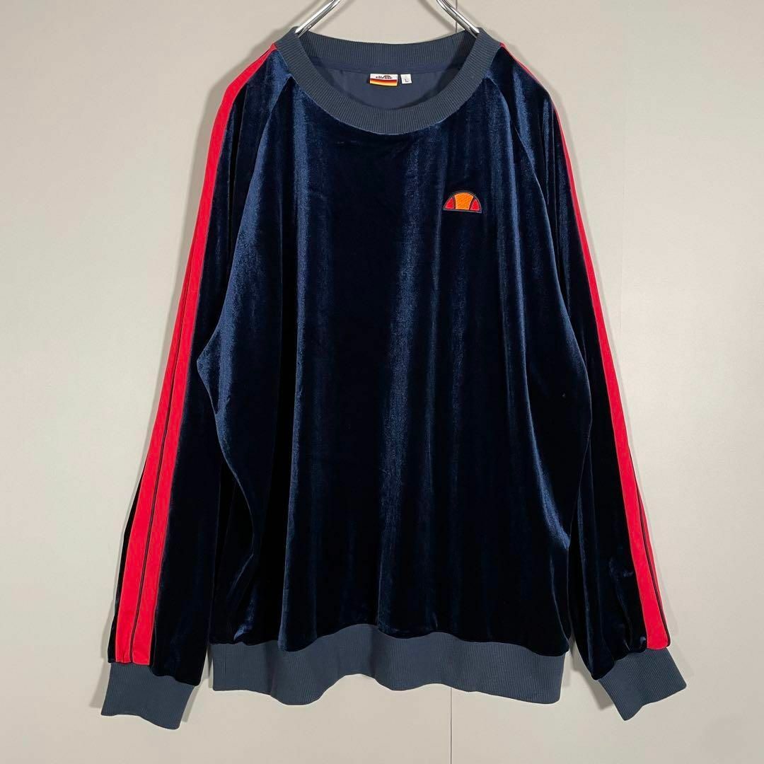 ellesse(エレッセ)の【ベロア素材】ellesse 長袖ロンTシャツ古着 ロゴ刺繍 サイズL ネイビー メンズのトップス(Tシャツ/カットソー(七分/長袖))の商品写真