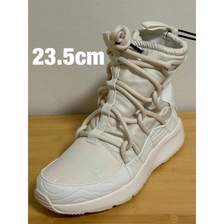 ナイキ(NIKE)のナイキ タンジュン ハイライズ ウィメンズ シューズ 　【新品未使用】(ブーツ)