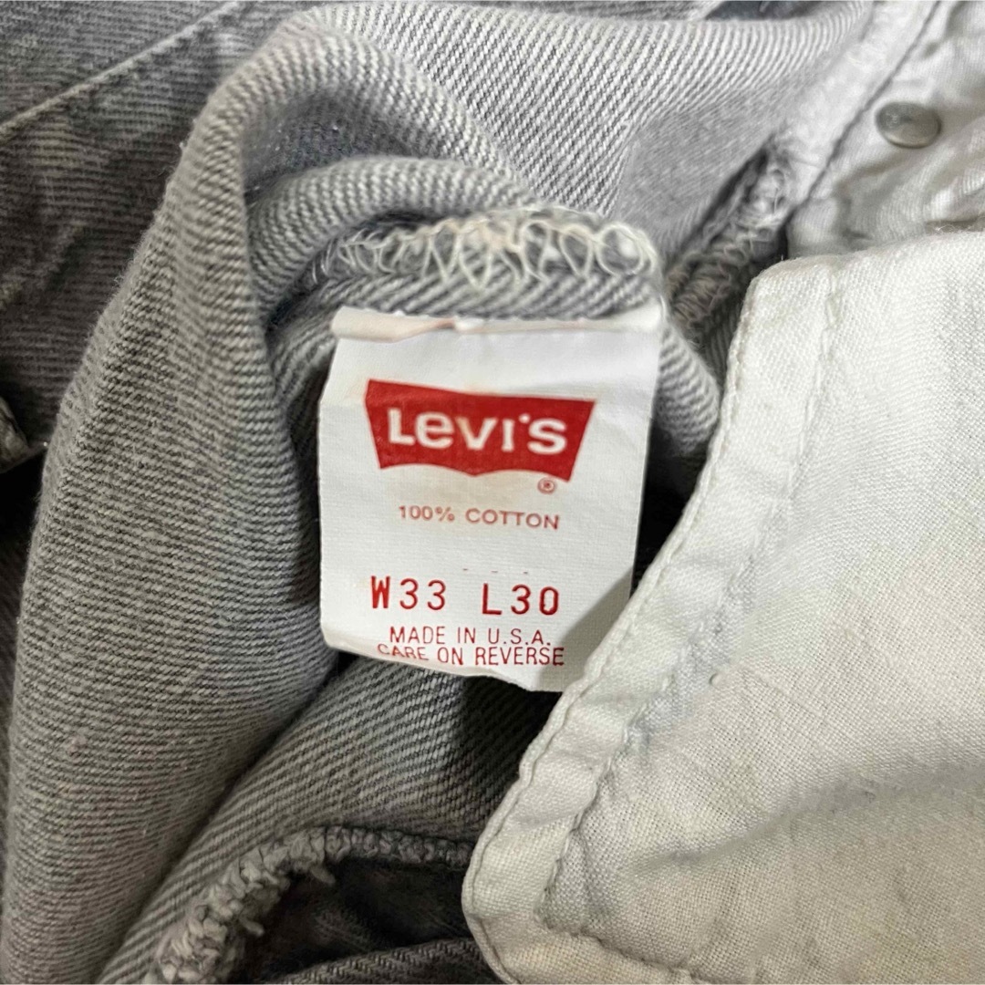 Levi's(リーバイス)のUSA製 リーバイス501 先染め クラッシュ ブラックデニム メンズのパンツ(デニム/ジーンズ)の商品写真
