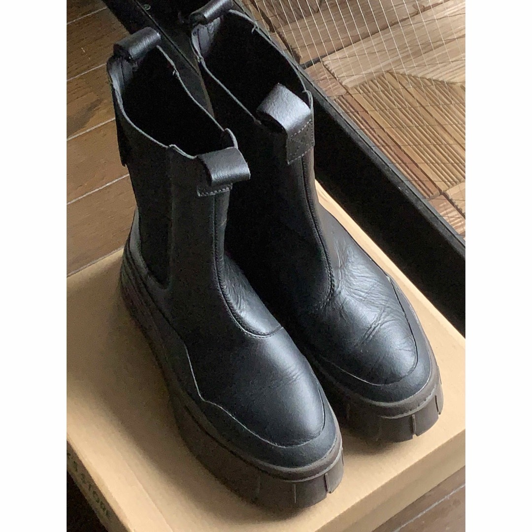 PUMA(プーマ)のPUMA for emmiコレクション　ブーツ　24.5 美品 レディースの靴/シューズ(ブーツ)の商品写真