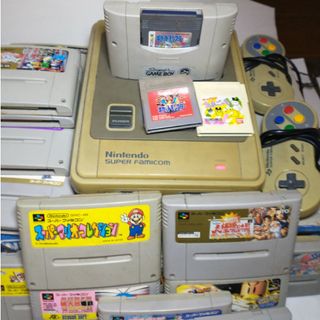 スーパーファミコン(スーパーファミコン)のスーファミ本体　箱保証書　ソフト　セット(家庭用ゲーム機本体)