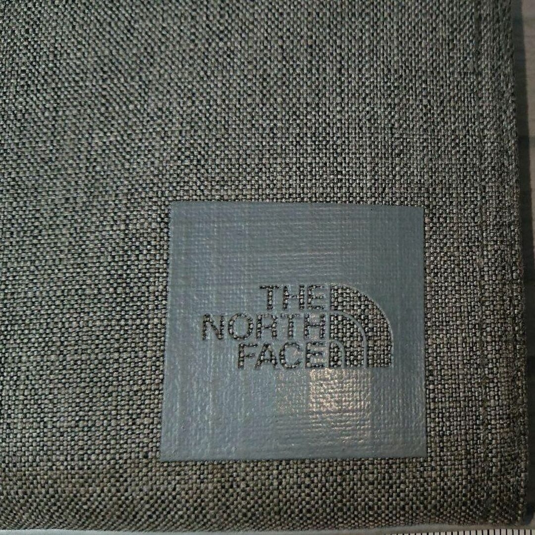 THE NORTH FACE(ザノースフェイス)のTHE NORTH FACE ラウンドファスナー 財布 小銭入れ コインケース レディースのファッション小物(財布)の商品写真