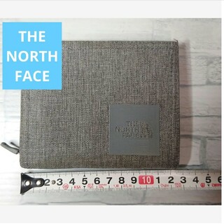 ザノースフェイス(THE NORTH FACE)のTHE NORTH FACE ラウンドファスナー 財布 小銭入れ コインケース(財布)