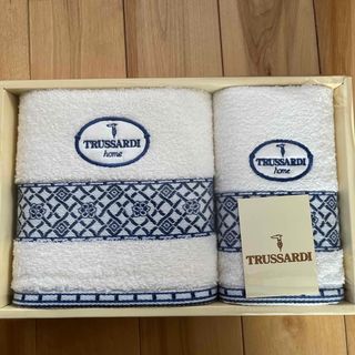 トラサルディ(Trussardi)のトラサルディ　タオルセット(タオル/バス用品)