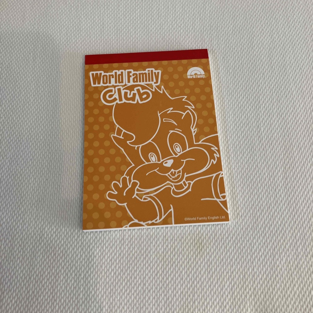 Disney(ディズニー)のワールドファミリー　メモ帳 エンタメ/ホビーのおもちゃ/ぬいぐるみ(キャラクターグッズ)の商品写真