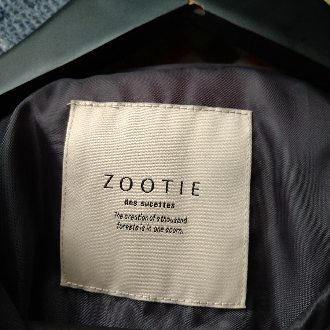 Zootie(ズーティー)の☆イーザッカマニアストアーズ　ノーカラー中綿ブルゾン レディースのジャケット/アウター(ノーカラージャケット)の商品写真