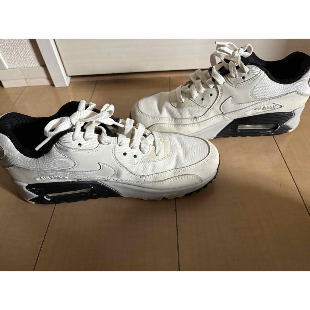 NIKE(ナイキ)の【人気完売品】NIKE AIR MAXナイキ エアマックス90 SE レディースの靴/シューズ(スニーカー)の商品写真