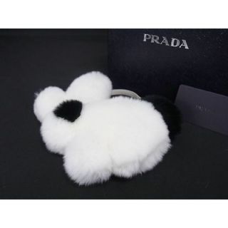 プラダ(PRADA)の■極美品■ PRADA プラダ ラビットファー キーホルダー バッグチャーム レディース ホワイト系×ブラック系 AS4705 (その他)