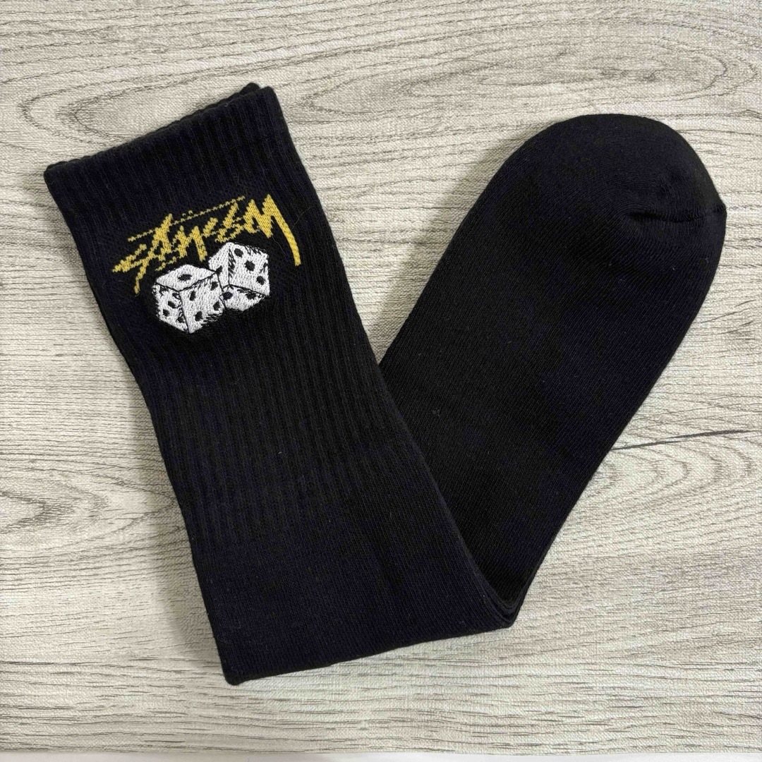 STUSSY(ステューシー)のStussy ステューシー  靴下　黒　ブラック　ソックス　サイコロ　メンズ メンズのレッグウェア(ソックス)の商品写真