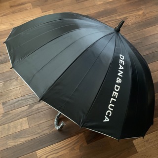 DEAN & DELUCA - 新品 2023 限定 DEAN & DELUCA 折り畳み傘 晴雨兼用の 