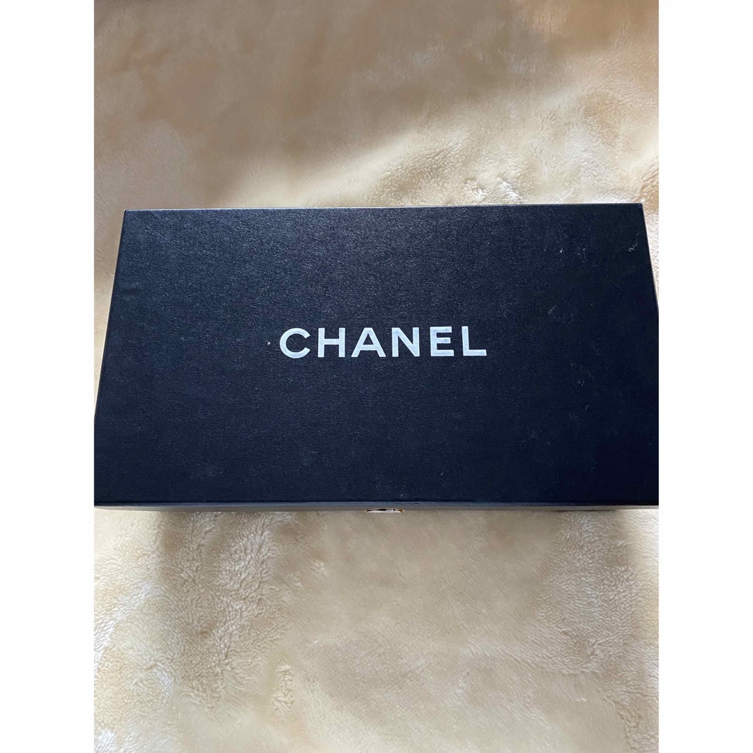 CHANEL(シャネル)のCHANEL カメリア ミュール  レディースの靴/シューズ(ミュール)の商品写真