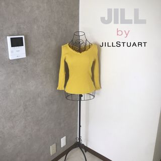 ジルバイジルスチュアート(JILL by JILLSTUART)のジルバイジルスチュアート♡美品カットソー(カットソー(長袖/七分))