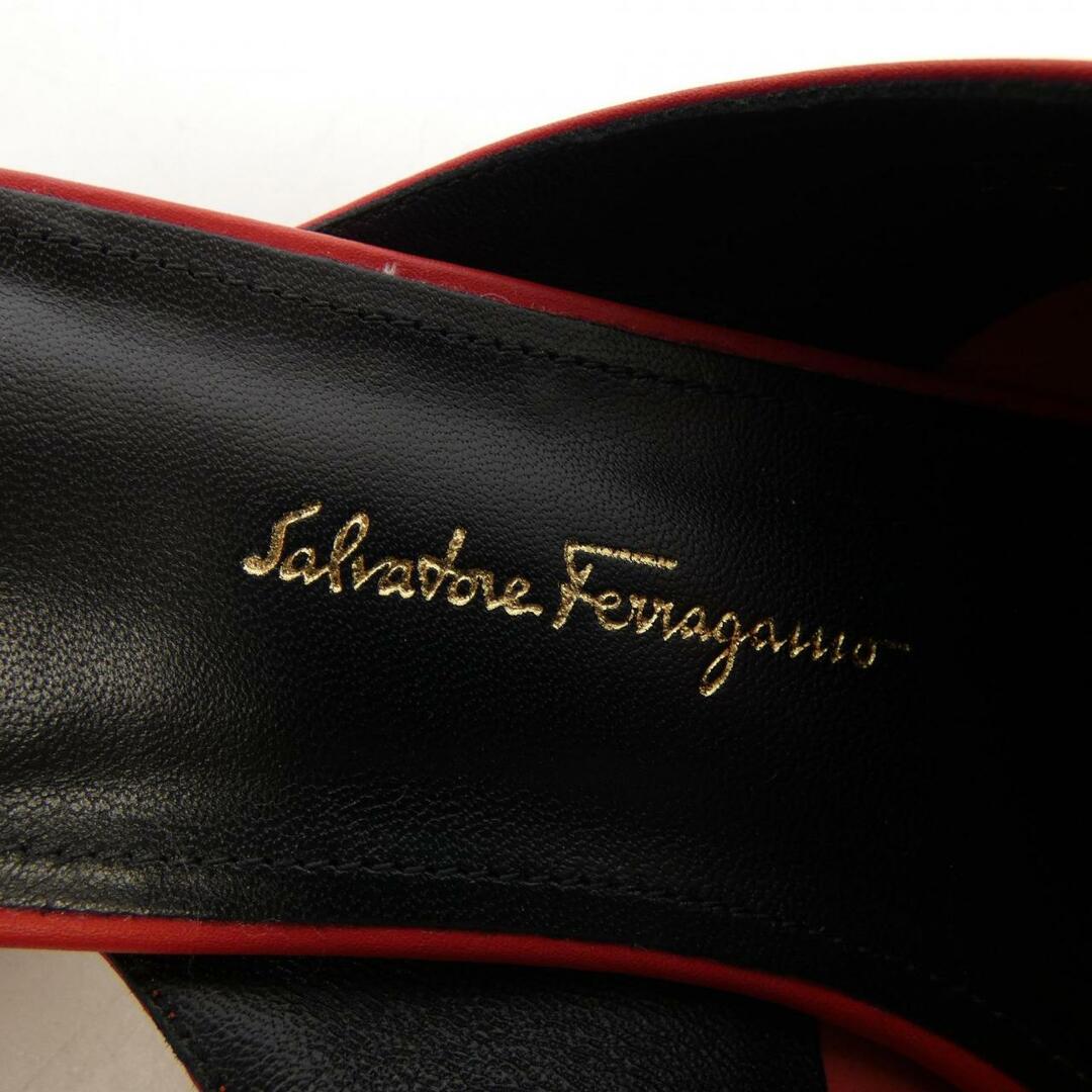 Salvatore Ferragamo(サルヴァトーレフェラガモ)のサルヴァトーレフェラガモ SALVATORE FERRAGAMO サンダル レディースの靴/シューズ(サンダル)の商品写真