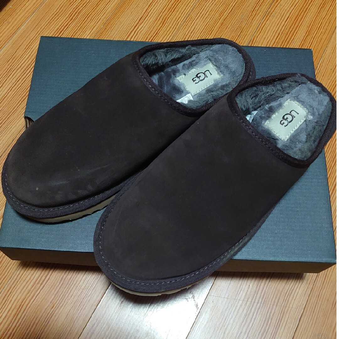 IENA(イエナ)のIENA UGG 別注クラシックスリッポン 茶色 レディースの靴/シューズ(スリッポン/モカシン)の商品写真