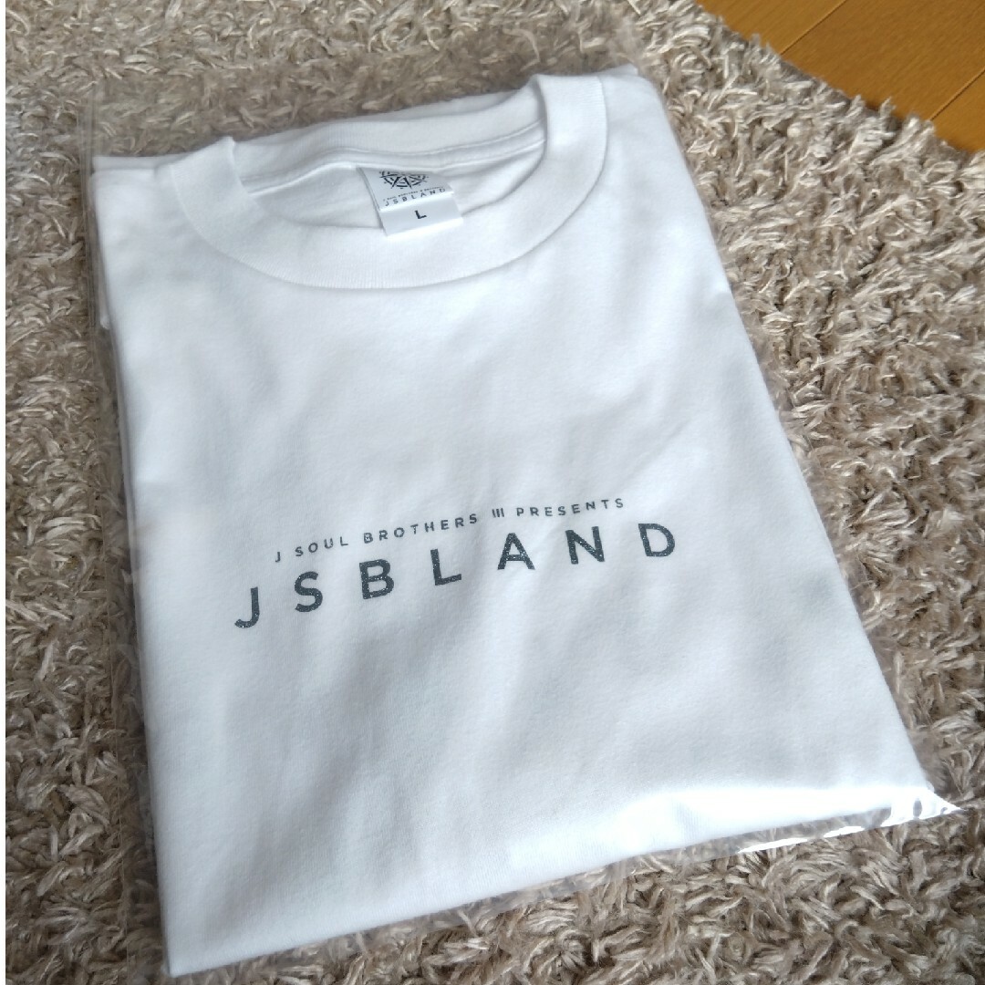 三代目 J Soul Brothers(サンダイメジェイソウルブラザーズ)のJSB LAND Ｔシャツ　白　L エンタメ/ホビーのタレントグッズ(ミュージシャン)の商品写真