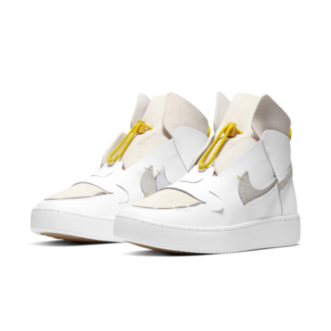 NIKE(ナイキ)のNIKE VANDALISED LX WHITE CHROME YELLOW レディースの靴/シューズ(スニーカー)の商品写真