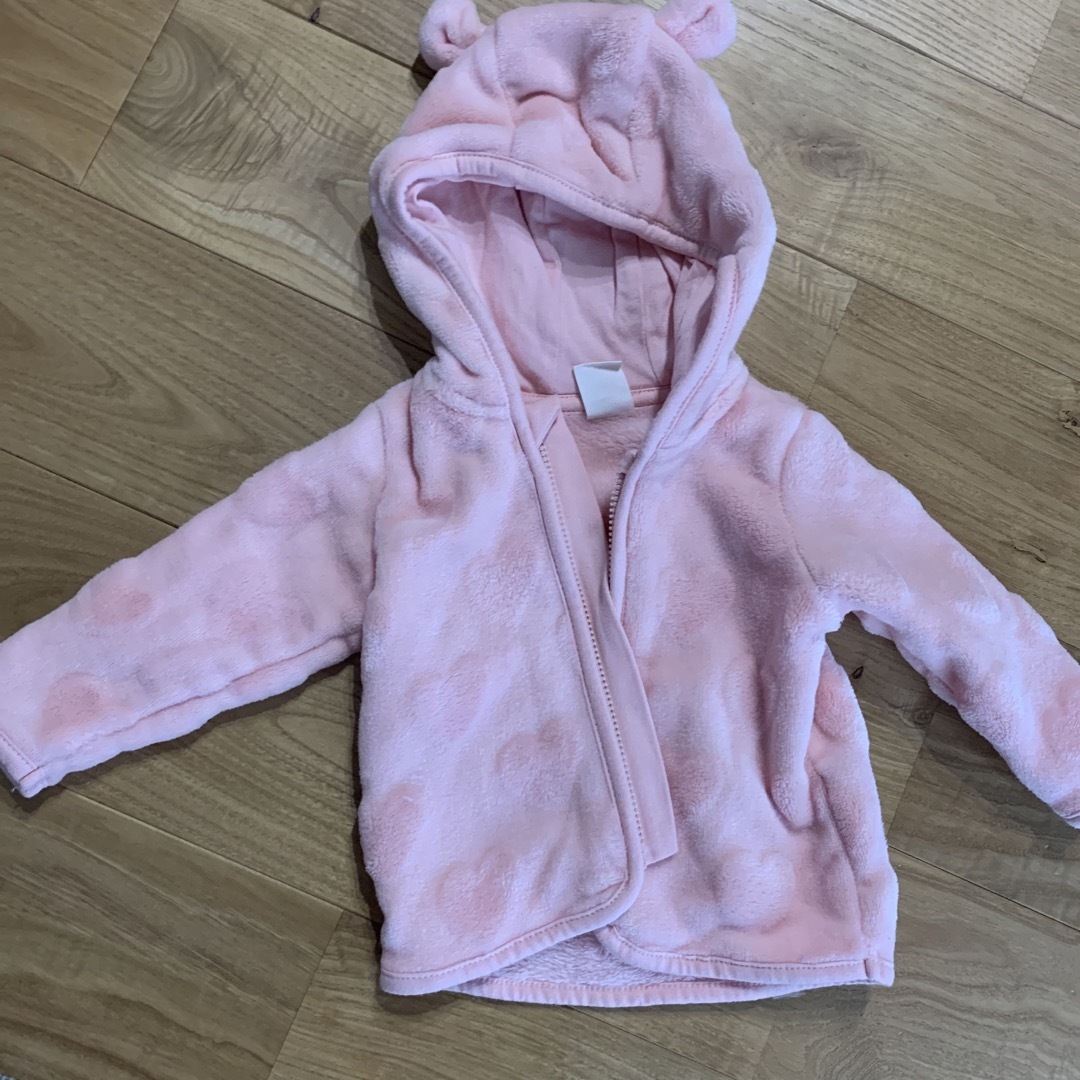 ベビー　パーカー60 キッズ/ベビー/マタニティのキッズ服女の子用(90cm~)(ジャケット/上着)の商品写真