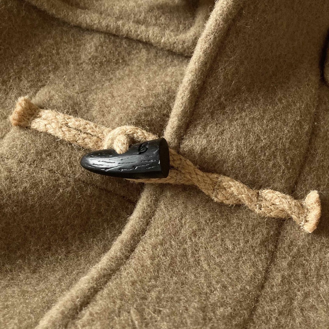 Gloverall(グローバーオール)の英国製 グローバーオール ウールメルトン ショート ダッフルコート キャメル レディースのジャケット/アウター(ダッフルコート)の商品写真