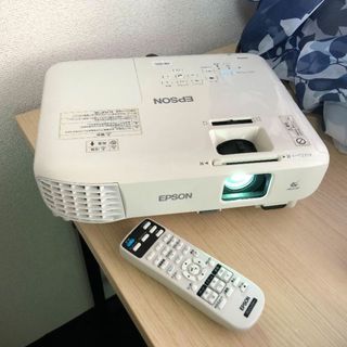EPSON　プロジェクター　EB-S05(プロジェクター)