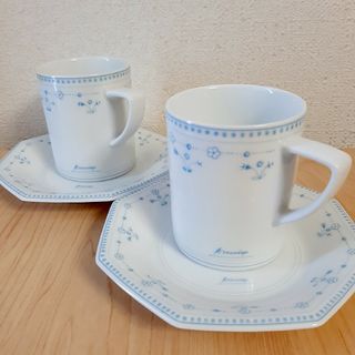 ノリタケ(Noritake)の★Noritake　カップ&ソーサー　2点セット　RONDE FLEURIE(グラス/カップ)