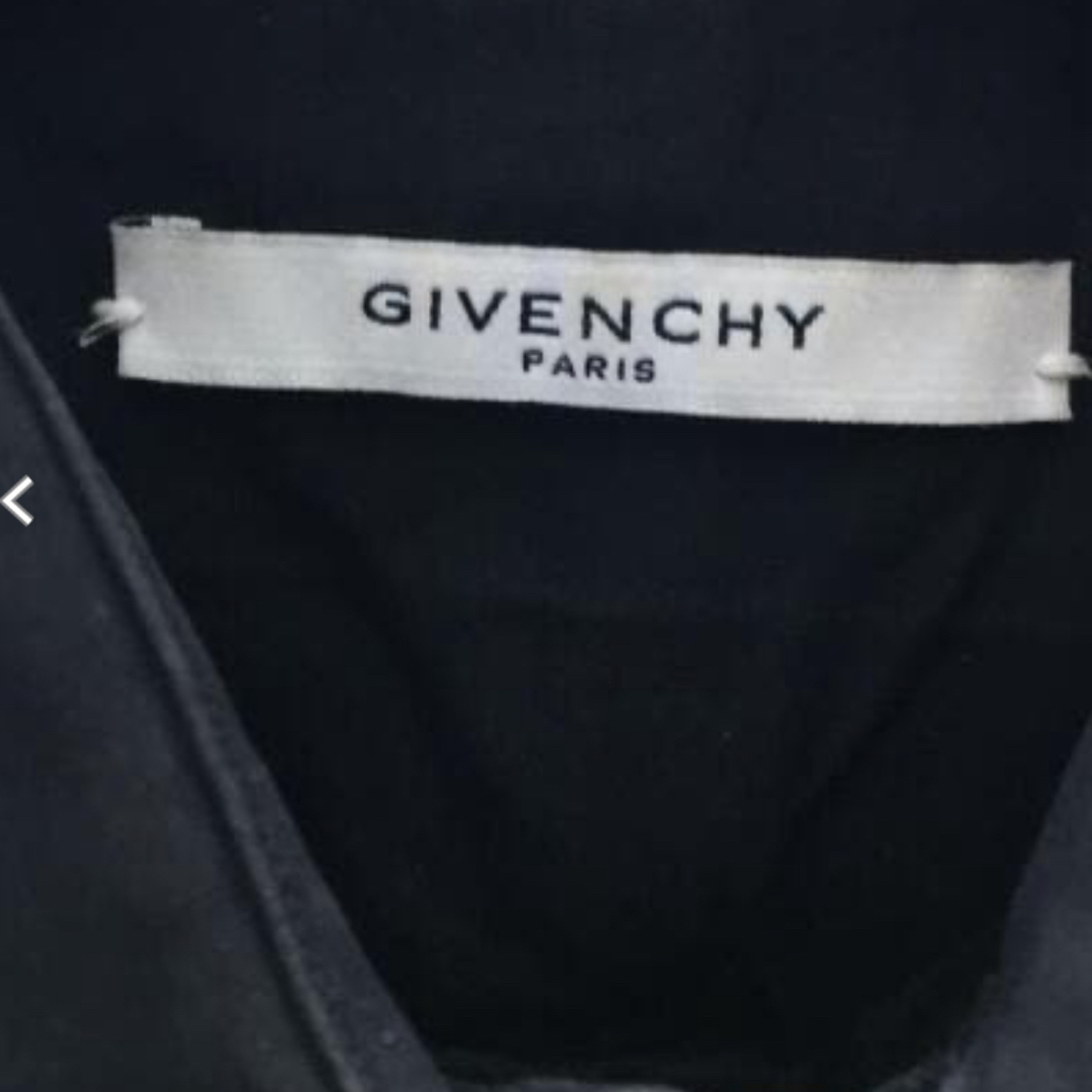 GIVENCHY(ジバンシィ)の中古GIVENCHYRICCARDOTISCIZIP装飾ドレスシャツS メンズのトップス(シャツ)の商品写真