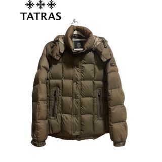 タトラス(ホワイト/白色系)の通販 300点以上 | TATRASを買うならラクマ
