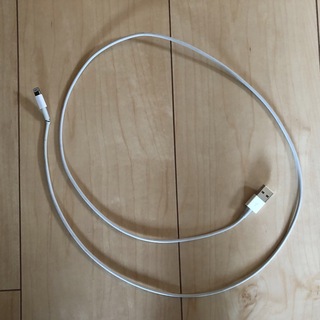 アップル(Apple)の【ジャンク品】iPhone純正ライトニングケーブル　充電コード(バッテリー/充電器)