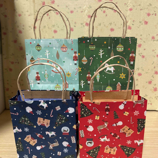 ミニ紙袋　ハンドメイド　クリスマス(カード/レター/ラッピング)