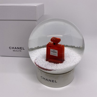 シャネル(CHANEL)のCHANEL スノードーム　NO.5 美品　2018 香水ボトル(置物)
