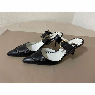 マノロブラニク(MANOLO BLAHNIK)の【GW価格！】 MANOLO BLAHNIK マノロブラニク　ミュール　ブラック(ミュール)