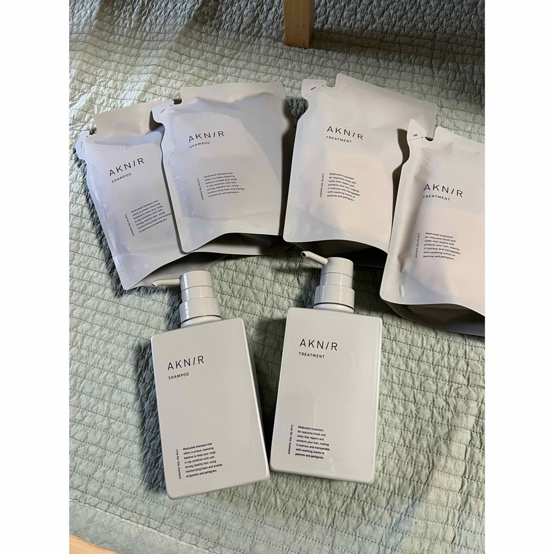 未開封 AKNIR アクニー 薬用ヘアシャンプー& トリートメントセット 未開封 AKNIR アクニー 薬用ヘアシャンプー& トリートメントセット