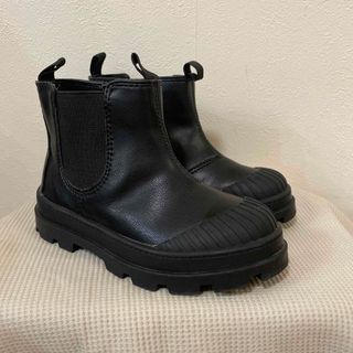 エイチアンドエム(H&M)のH&M サイドゴアショートブーツ15.5cm(ブーツ)