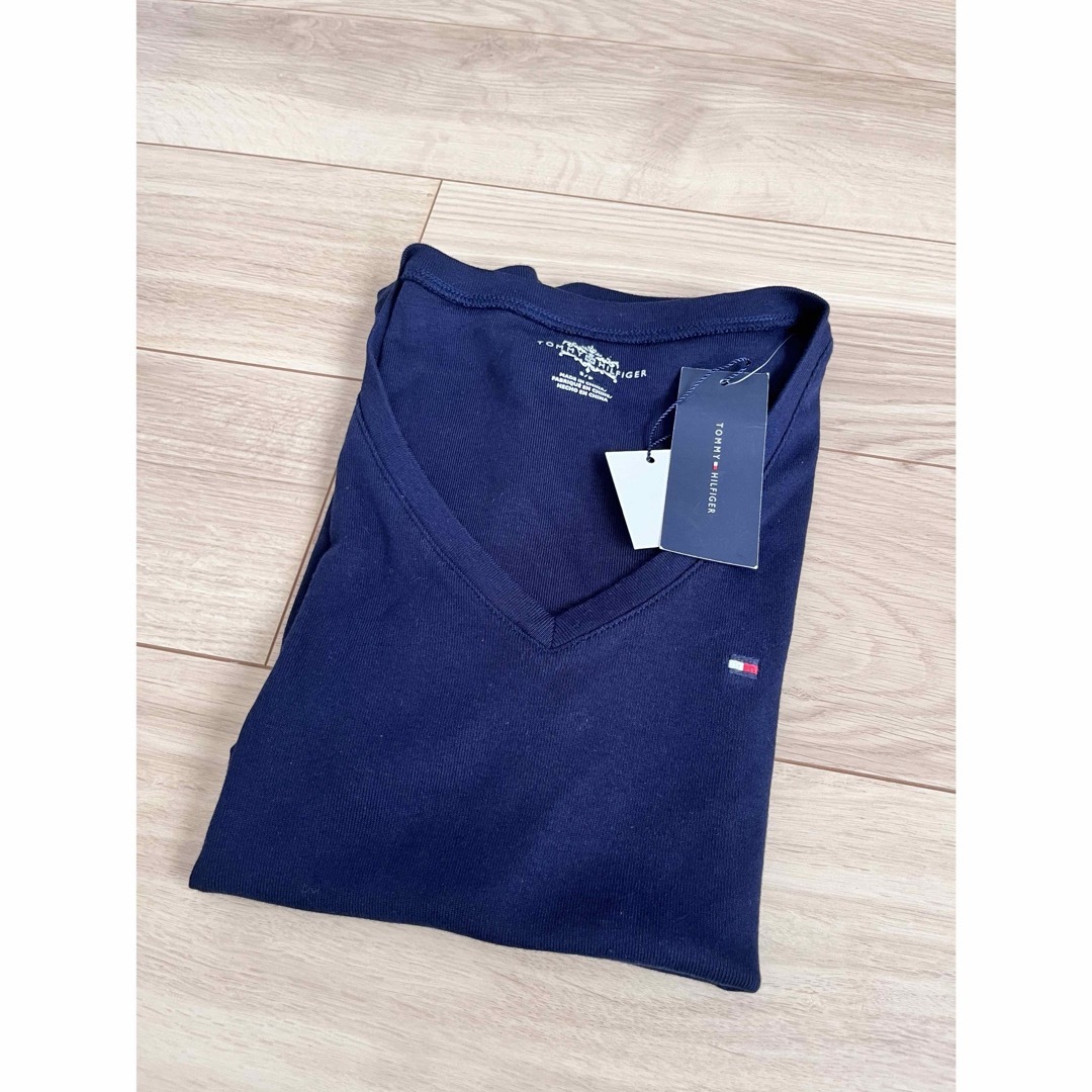 TOMMY HILFIGER(トミーヒルフィガー)の【タグ付き未使用】メンズ トップス 半袖 ネイビー S メンズのトップス(Tシャツ/カットソー(半袖/袖なし))の商品写真