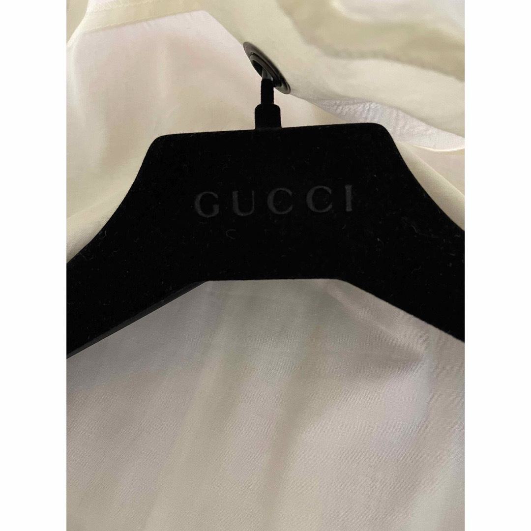 Gucci(グッチ)のGUCCI ハンガー インテリア/住まい/日用品の収納家具(押し入れ収納/ハンガー)の商品写真