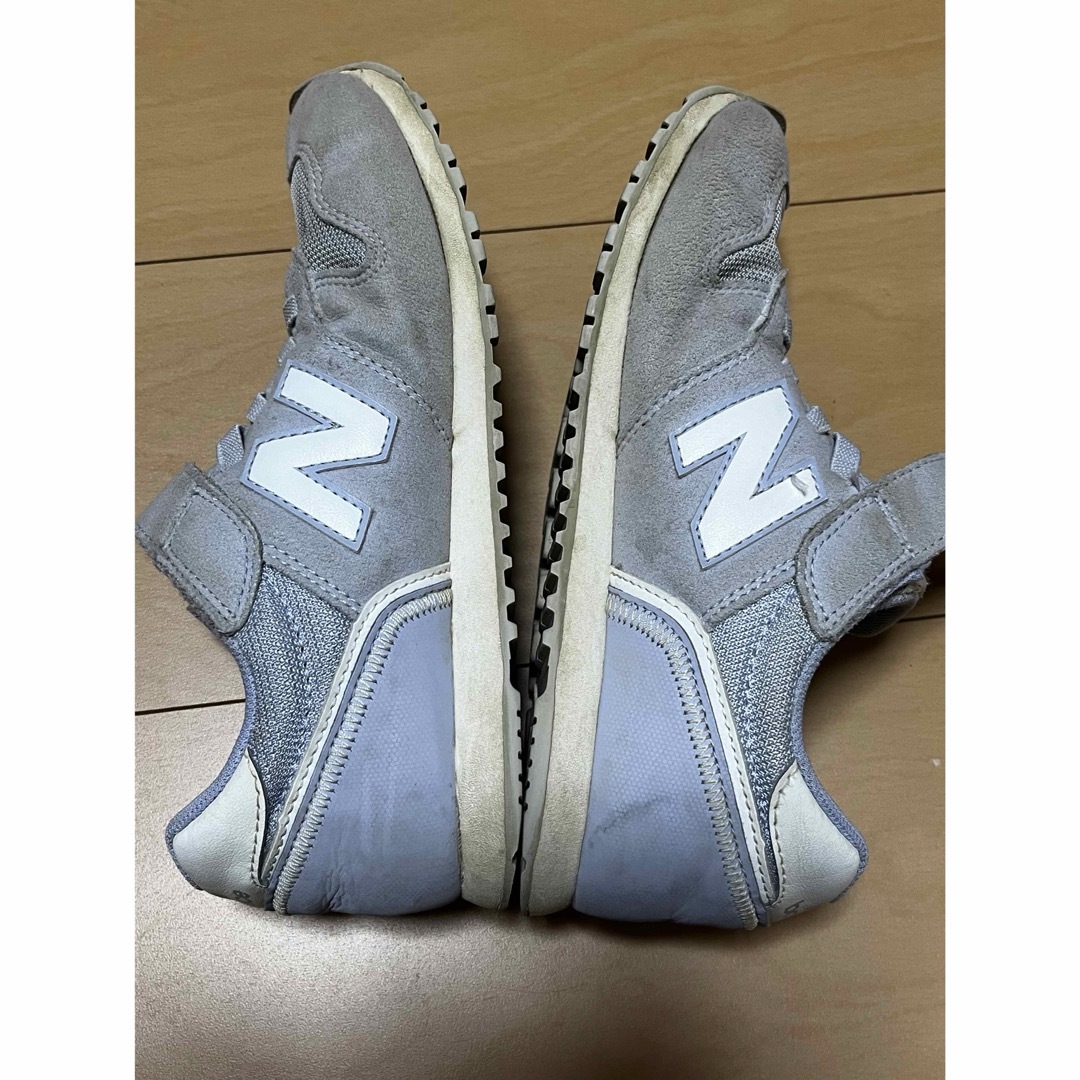 New Balance(ニューバランス)のニューバランス   373 new balance  スニーカー　22cm キッズ/ベビー/マタニティのキッズ靴/シューズ(15cm~)(スニーカー)の商品写真