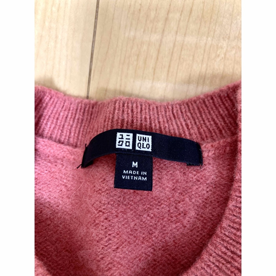 UNIQLO(ユニクロ)のユニクロ　プレミアムラムクルーネックセーター（長袖）　ピンク　Mサイズ レディースのトップス(ニット/セーター)の商品写真