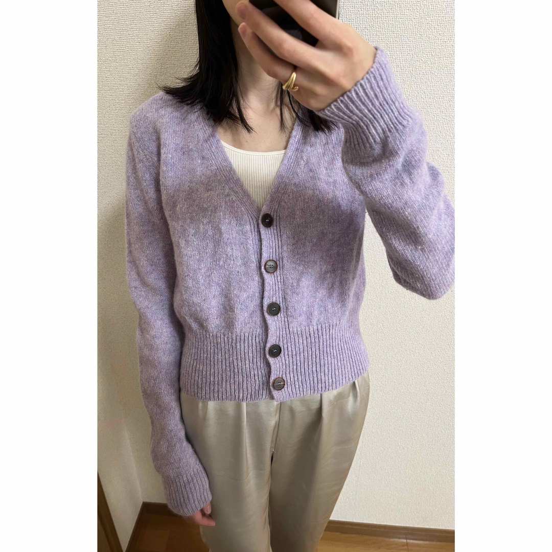 Acne Studios(アクネストゥディオズ)のacne studios　ニット　カーディガン　パープル レディースのトップス(カーディガン)の商品写真