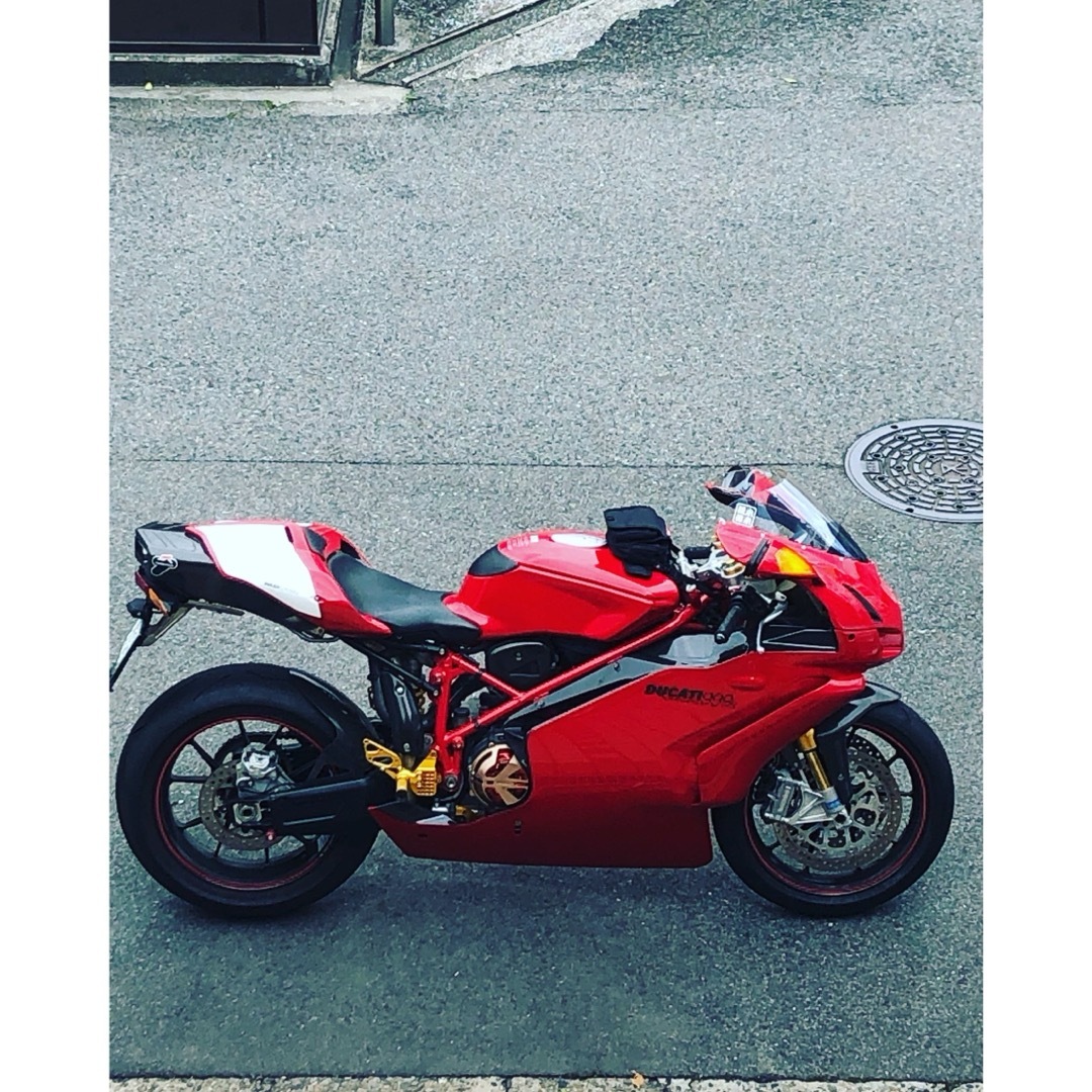 Ducati(ドゥカティ)のドゥカティ　999R 自動車/バイクのバイク(車体)の商品写真