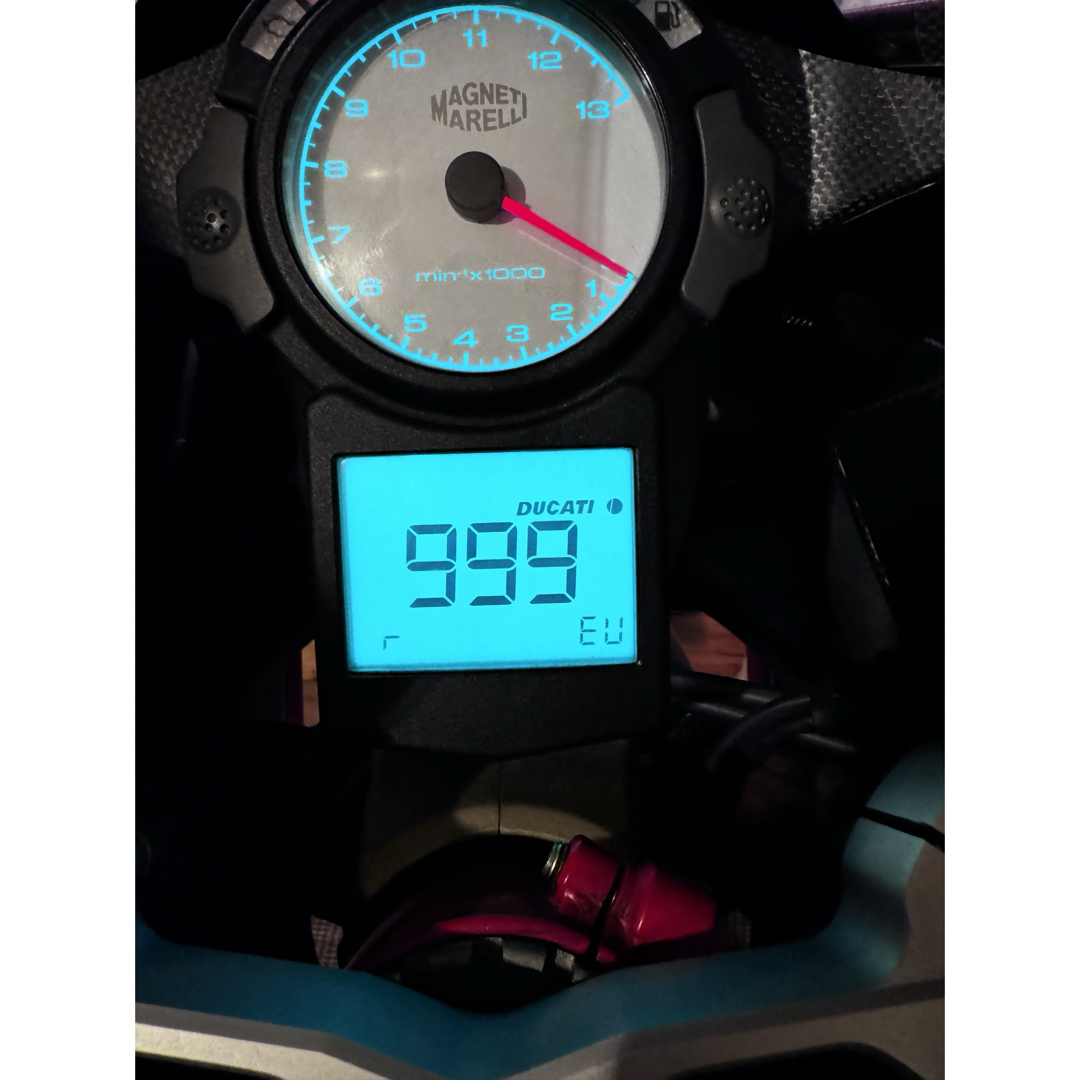 Ducati(ドゥカティ)のドゥカティ　999R 自動車/バイクのバイク(車体)の商品写真