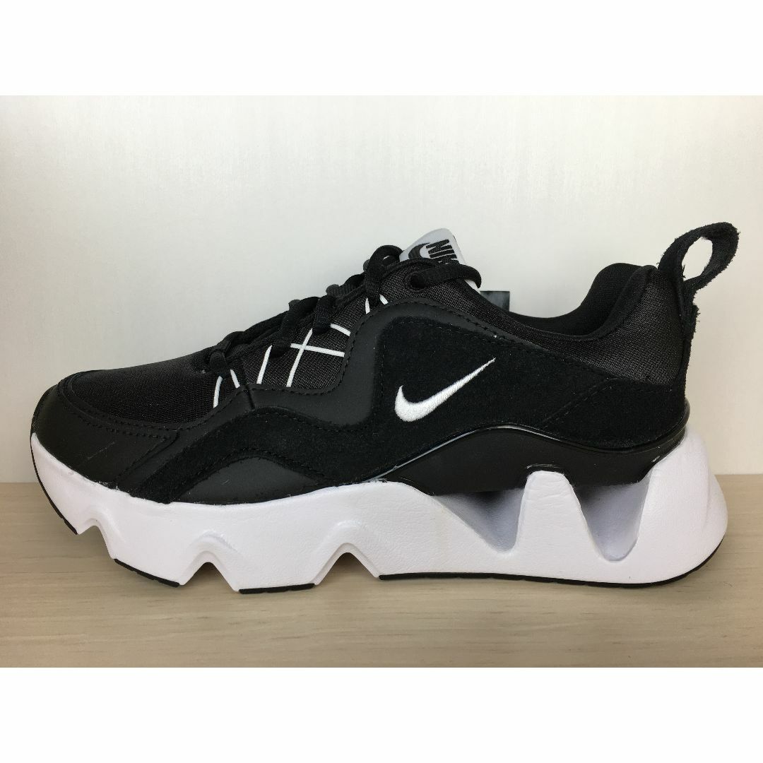 NIKE ナイキ スニーカー ウィメンズ RYZ365 25cm 新品！