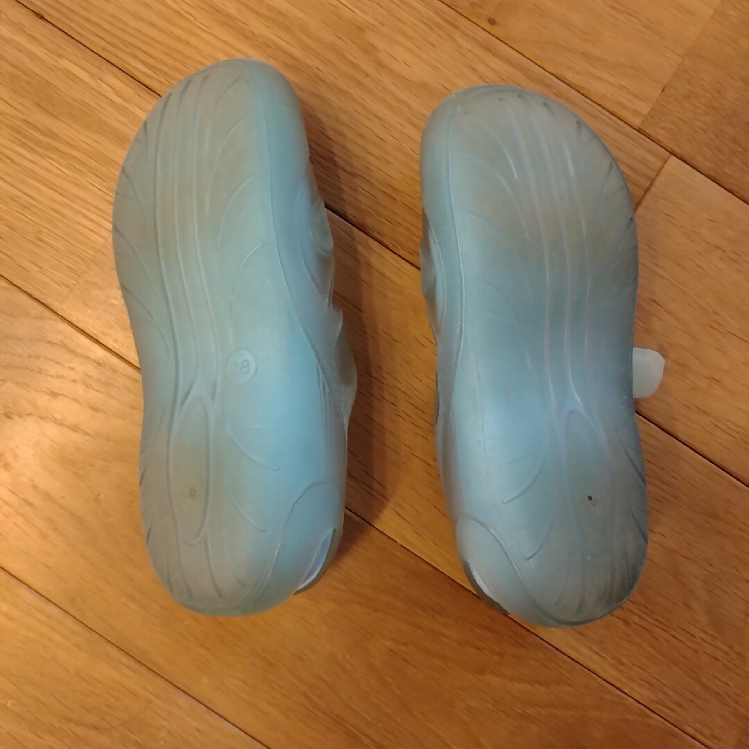 igor(イゴール)のigor サンダル　EU28　 日本サイズ　17センチ キッズ/ベビー/マタニティのベビー靴/シューズ(~14cm)(サンダル)の商品写真