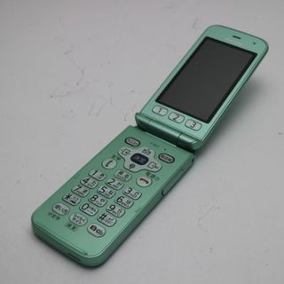 フジツウ(富士通)の超美品 F-02J らくらくホン ミントグリーン  M555(携帯電話本体)