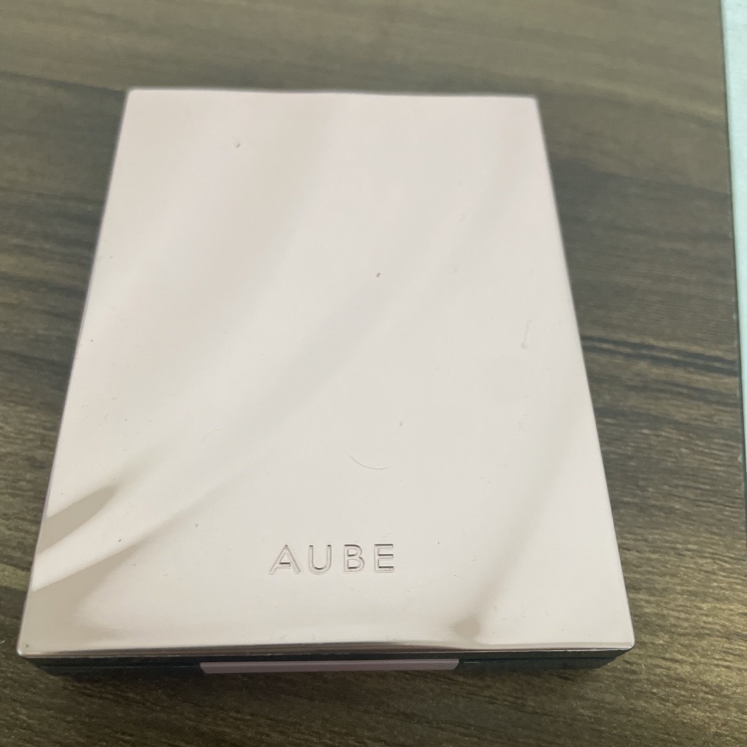 AUBE(オーブ)のアイシャドウ コスメ/美容のベースメイク/化粧品(アイシャドウ)の商品写真